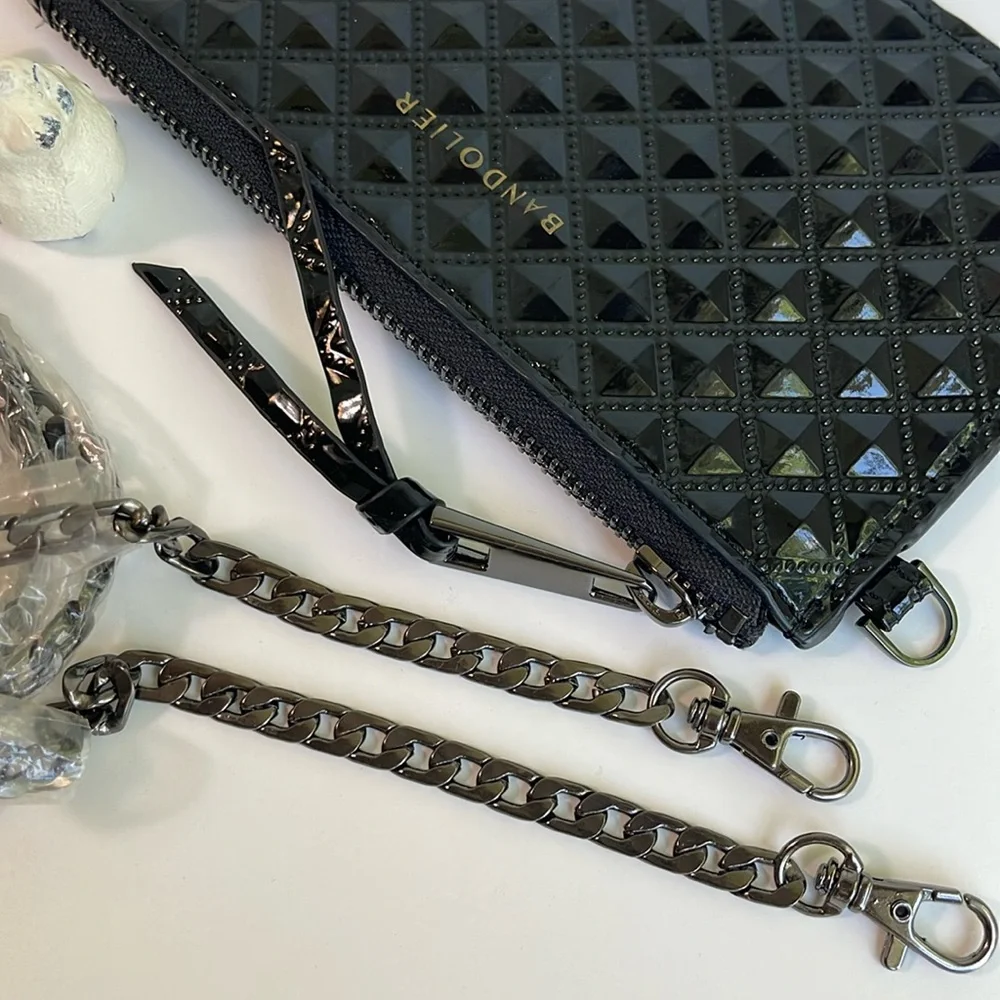 Bandolier Sheila Pyramid Pouch In Black - Picture 14 of 16